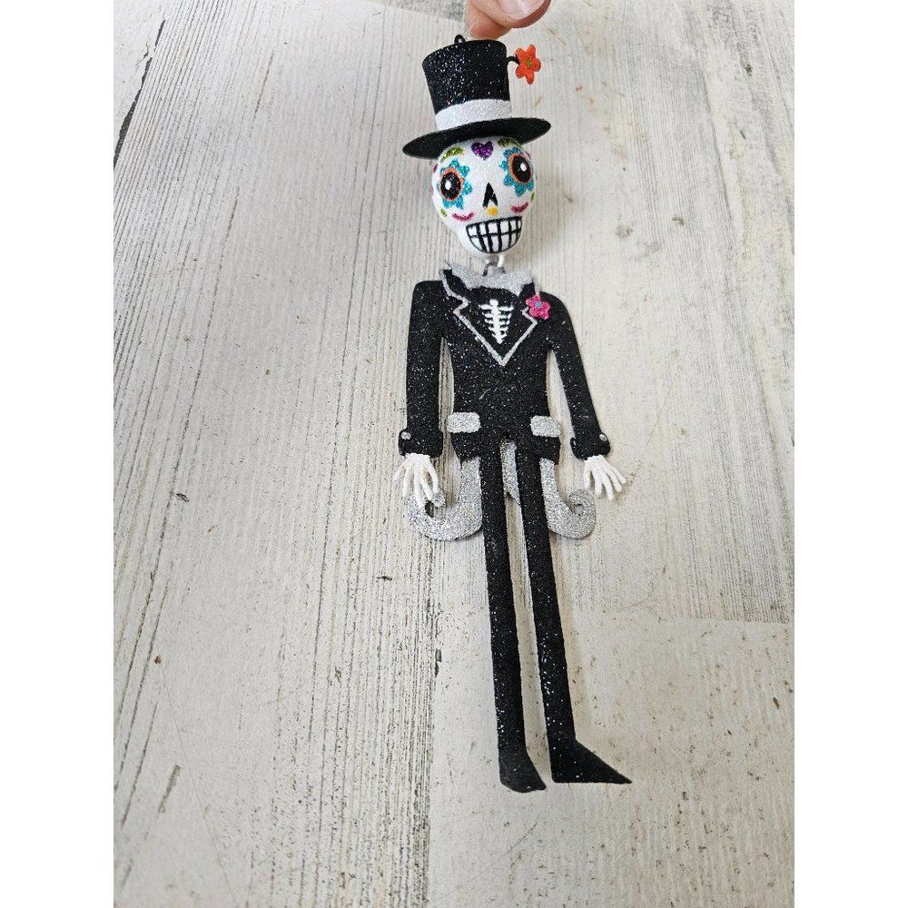 Pier 1 glitter Halloween groom skeleton ornament‎ Day of the Dead rare unique
